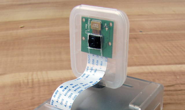Raspberry Pi Camera Case from SD card case